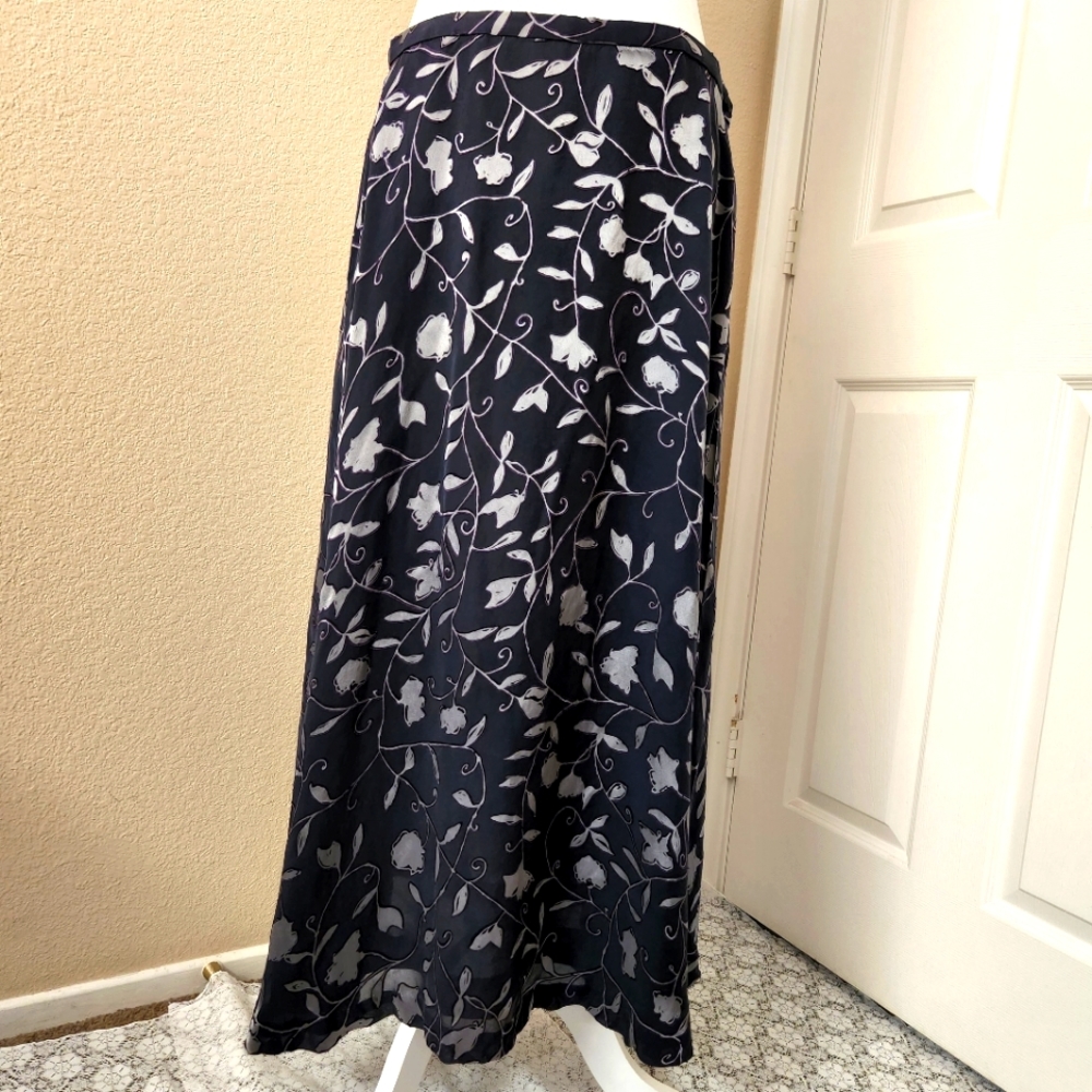 Jones New York maxi skirt